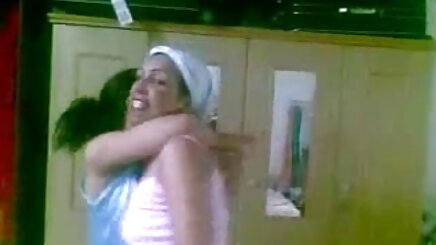 কালো মেয়ে চুদা চুদি hd লাগে 2 সাদা ব্লজব